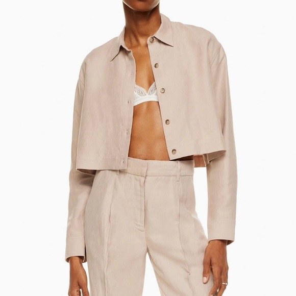 Aritzia Proposal Linen Button Down Cropped Shirt - Picture 2 of 11